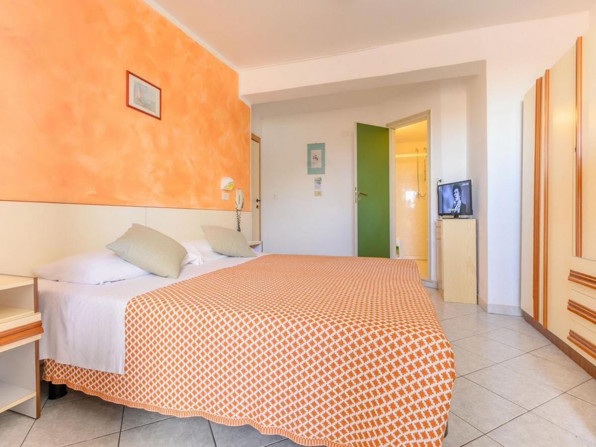 Hotel City Misano Adriatico Bagian luar foto