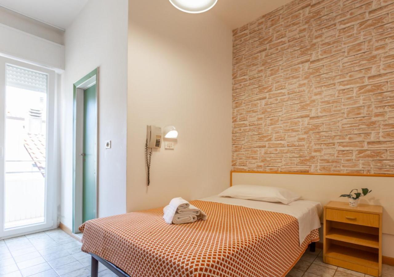 Hotel City Misano Adriatico Bagian luar foto