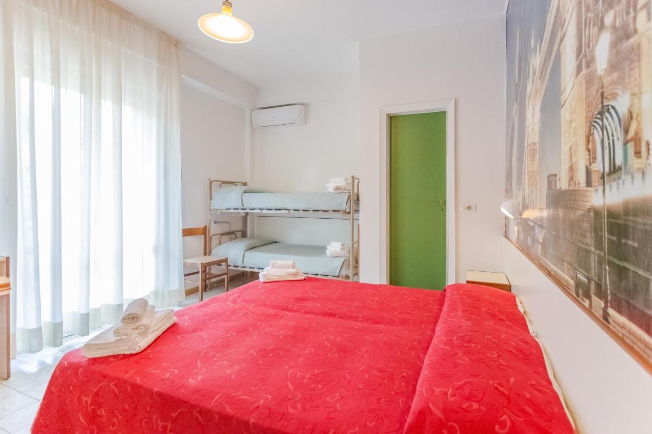 Hotel City Misano Adriatico Bagian luar foto