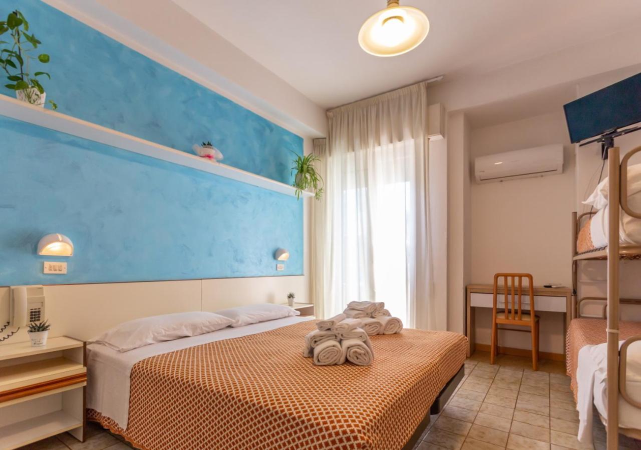 Hotel City Misano Adriatico Bagian luar foto