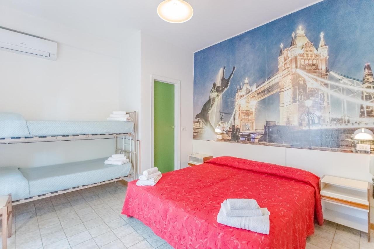 Hotel City Misano Adriatico Bagian luar foto